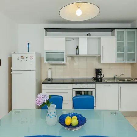House Sanda